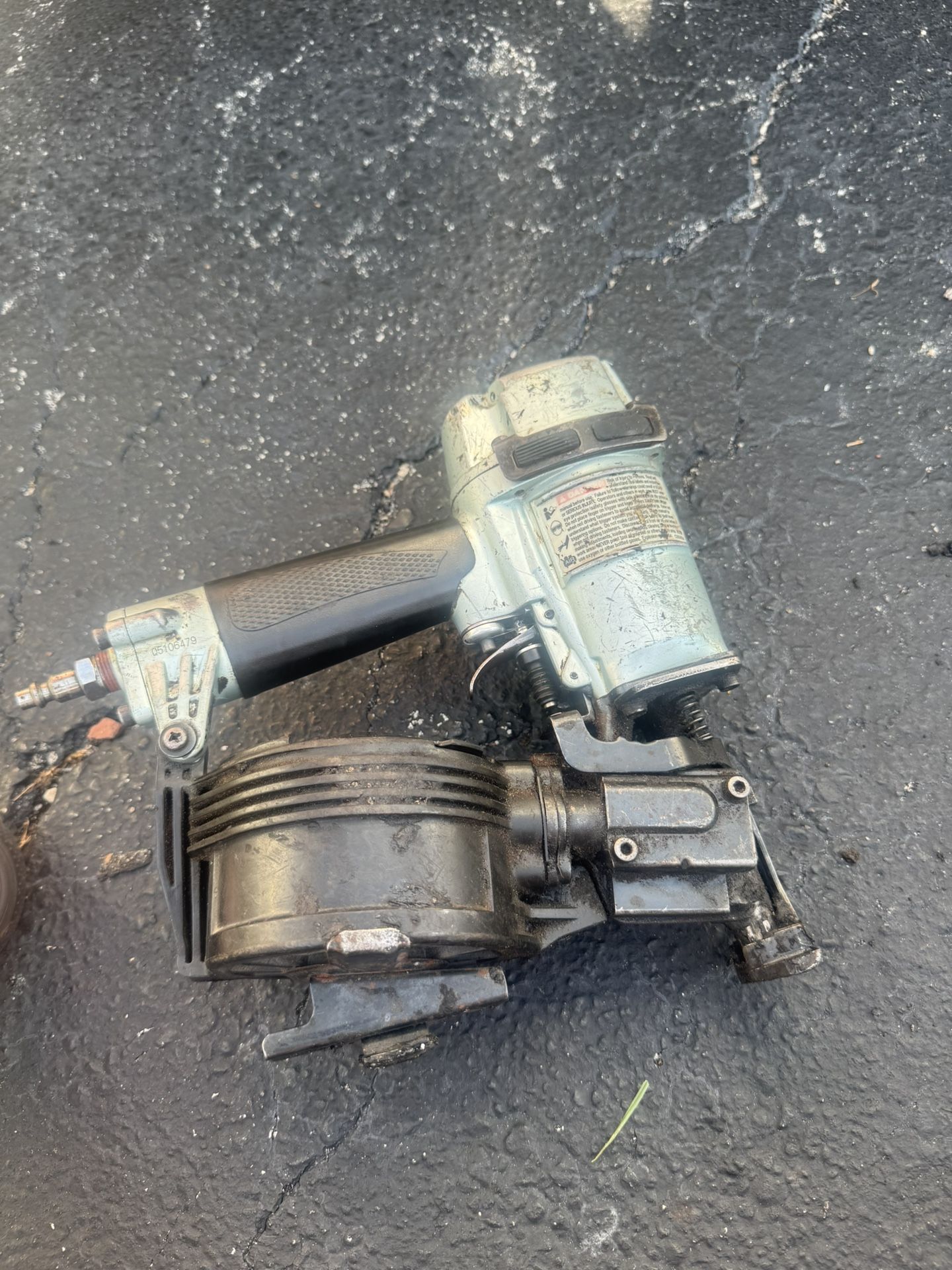 Hitachi roofing nailer