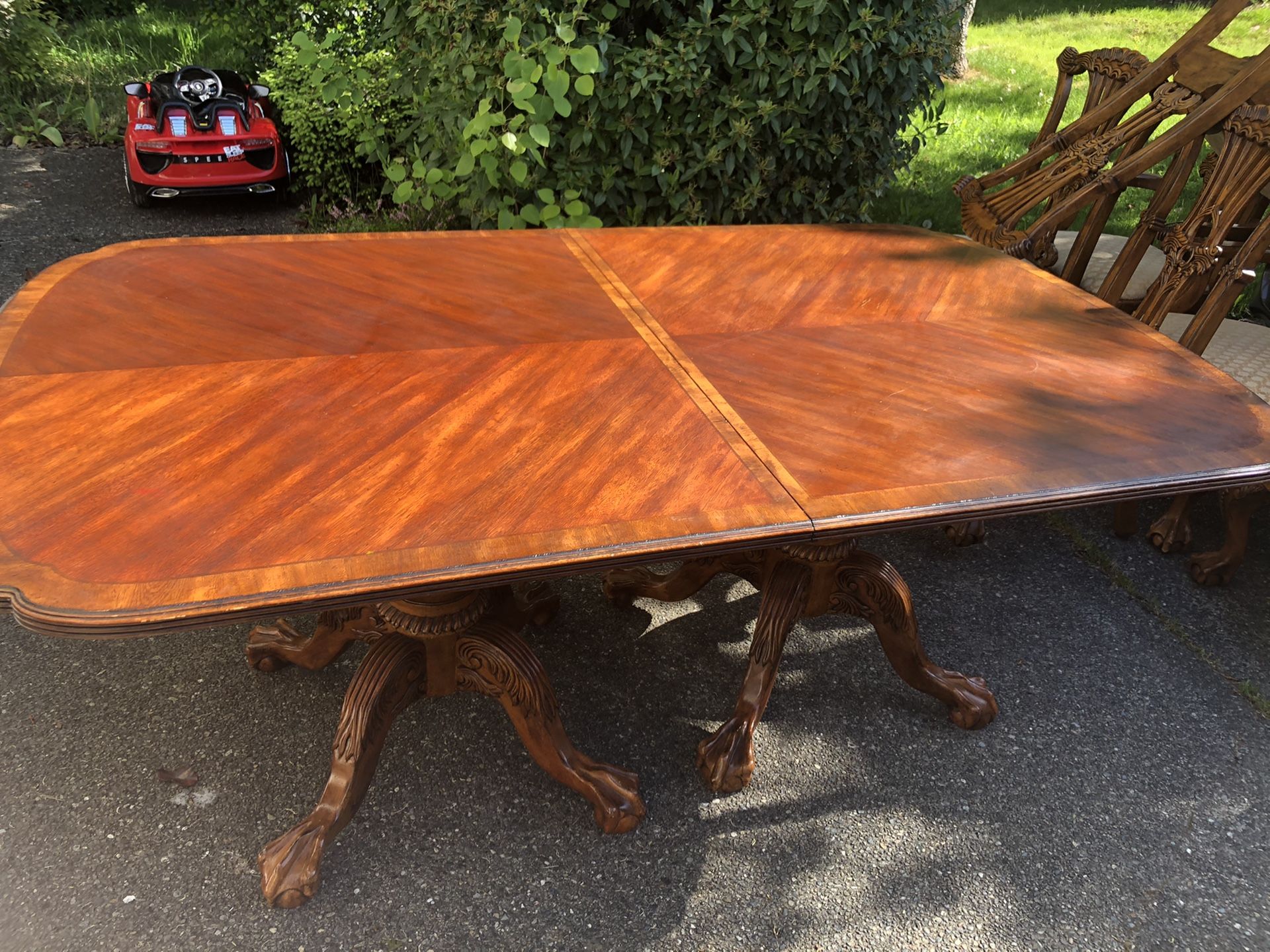 Large dining room table by Ashley Furniture for Sale in Puyallup, WA