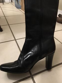 Bandolino black leather boots. Beautiful.