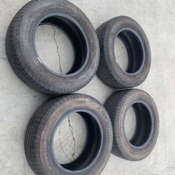 4 — 225/60r16 Michelin Tires Good Treads 90% Treads