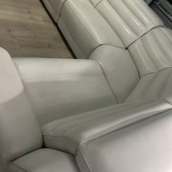SECTIONAL GENUINE LEATHER RECLINER ELECTRIC WHITE COLOR .. DELIVERY SERVICE AVAILABLE 💥✅🚛