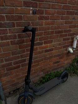 Electric scooter