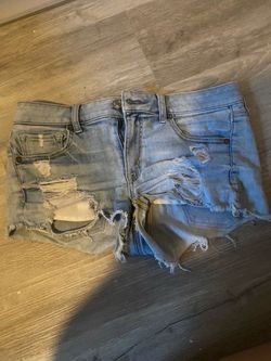 Light blue American Eagle shorts