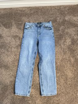  Men’s baggy jeans size 28x32 brand new