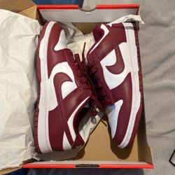 Nike Dunk Team Red 