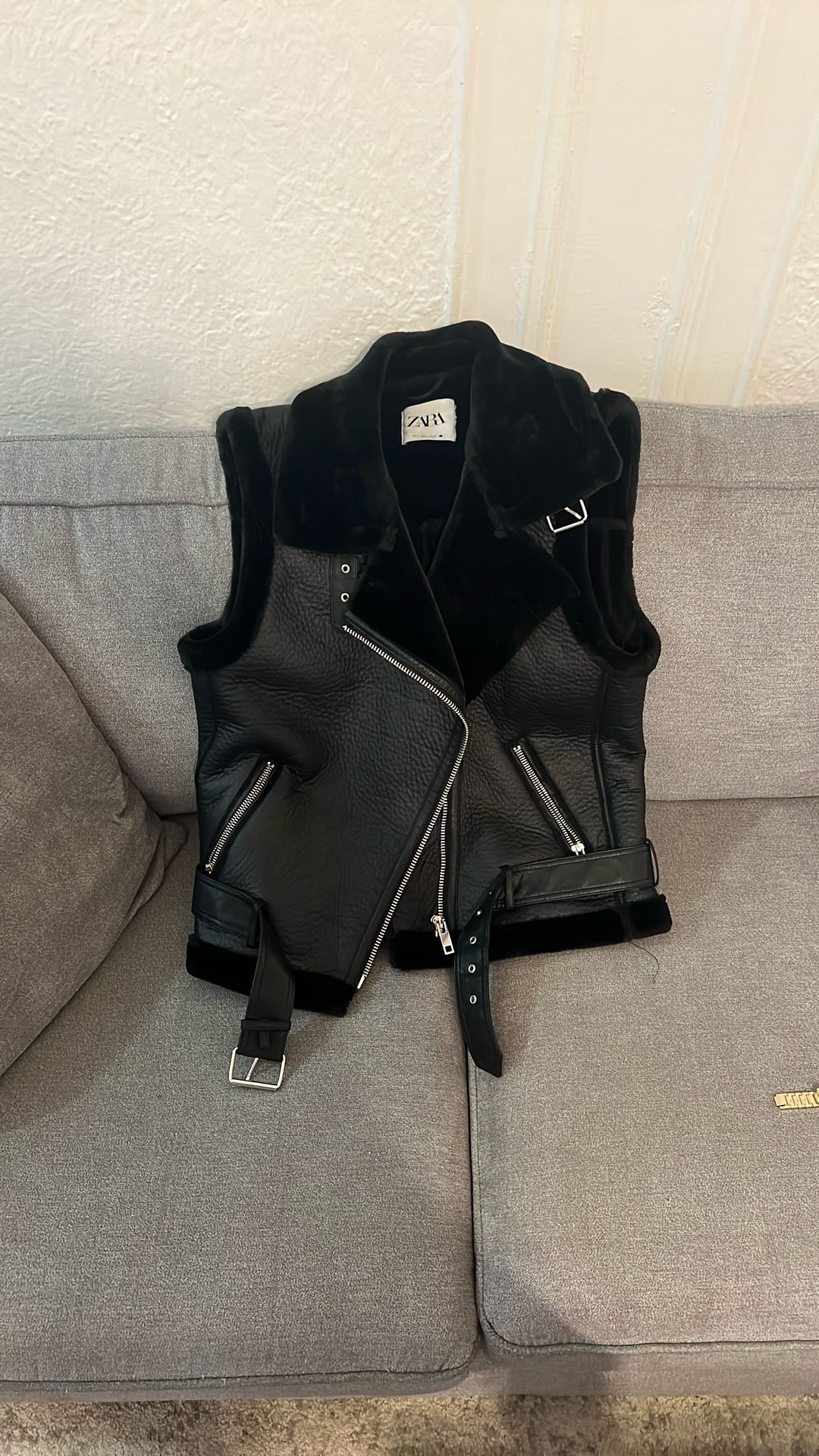 Zara Vest