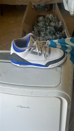 Women’s Jordan’s 5Y