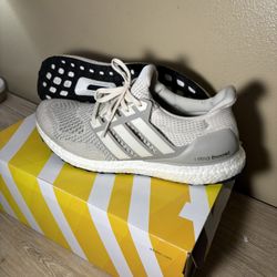 Addidas Ultra Boost Cream