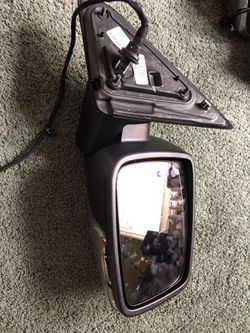 2014-2018 passenger side view mirror w/turn signal