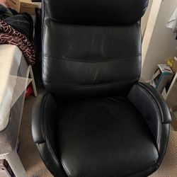 Black Desk Chair 