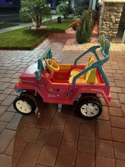 Barbie Jeep