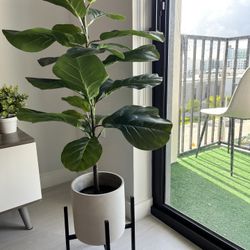 decorative artificial plant