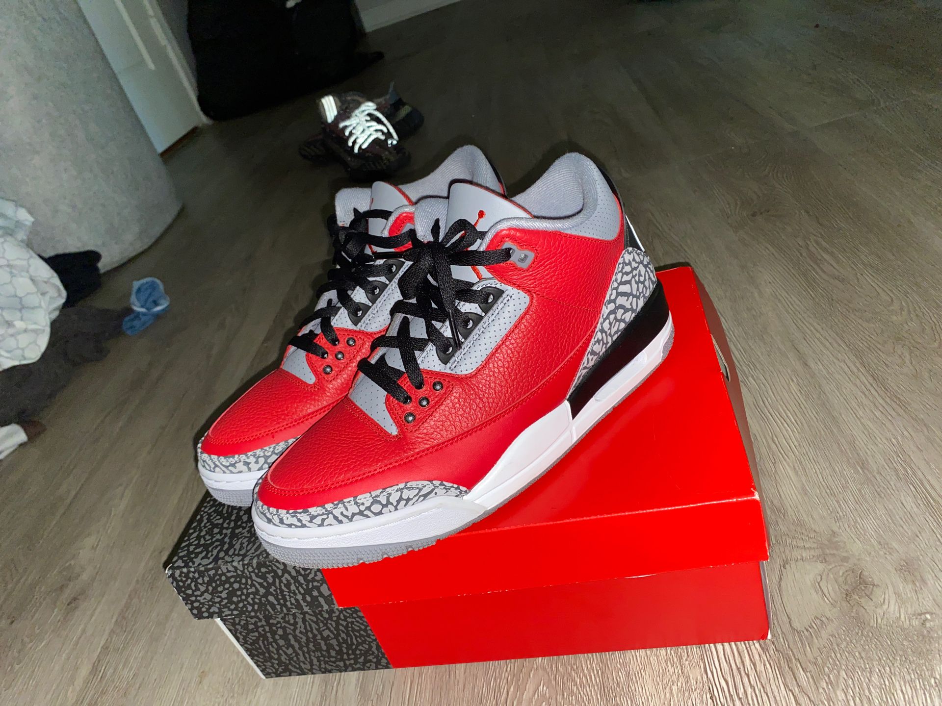 air jordan 3 retros SE.