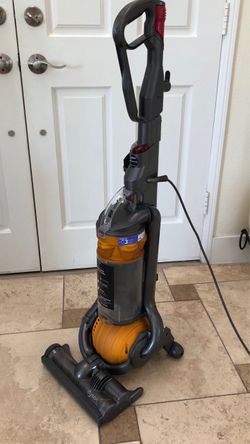 Dyson DC25 upright vacuum cleaner