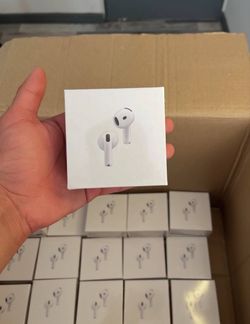 AirPods 4 Wireless Earbuds