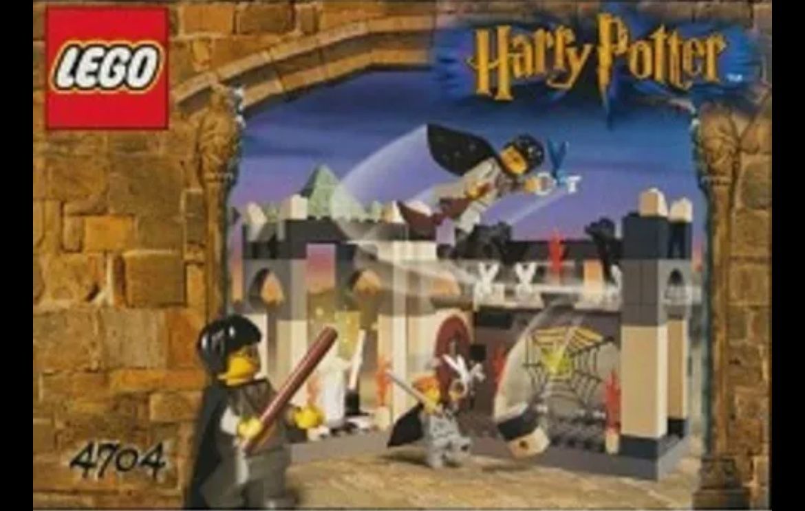LEGO SET LOT! 5 SETS 4704 Harry Potter & 4(contact info removed) 6(contact info removed) 8360