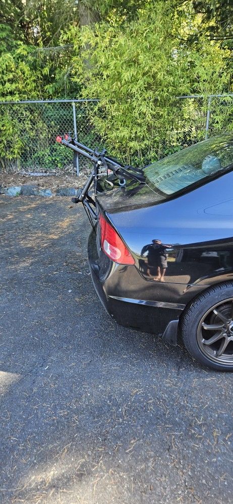 alien car bike rack