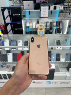 iPhone XS