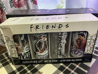Friends TV Series Set of Four (4)  Glassware - 10 oz Glasses - in package