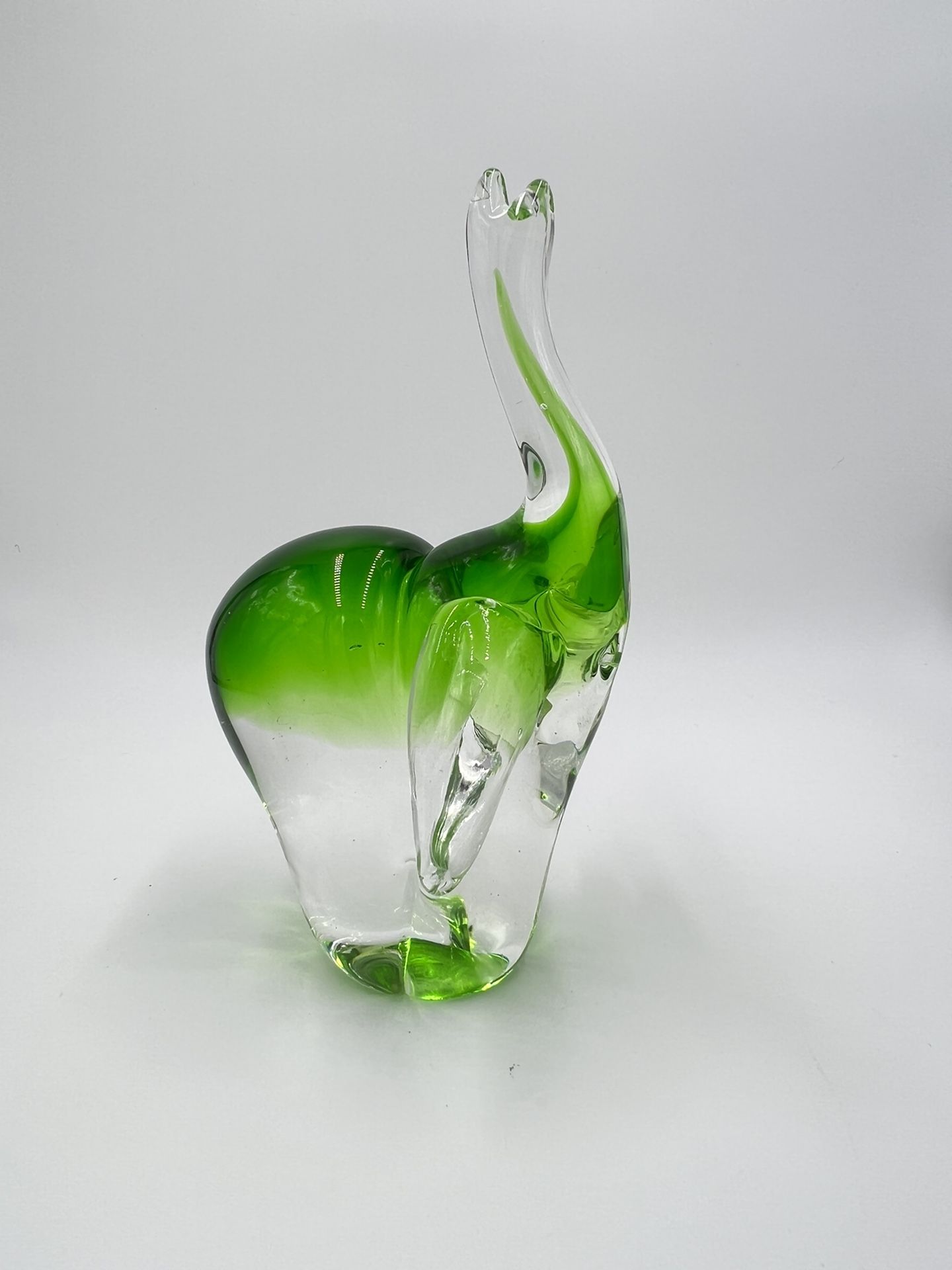 FIFTH AVENUE CRYSTAL ART GLASS / PAPERWEIGHT - LARGE GREEN ELEPHANT