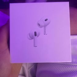 Apple Earbuds 2nd Gen 
