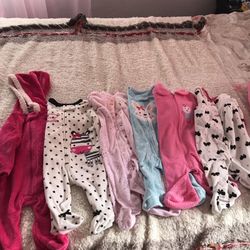Pijamas de niña 0-3 meces .