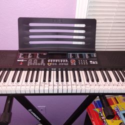 Piano Keyboard With Stand
