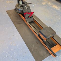 Life Fitness Water Rower