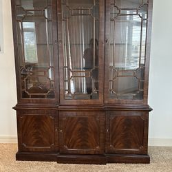 Beautiful China Hutch With Drawers