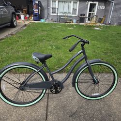 Womens 26in Huffy Beach Cruiser Bike 