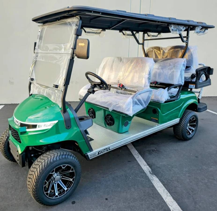 2025 Voyager Patriot 6-Passenger Non-Lifted 72-Volt Golf Cart