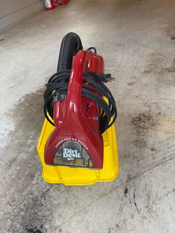 Dirt Devil Portable Vacuum