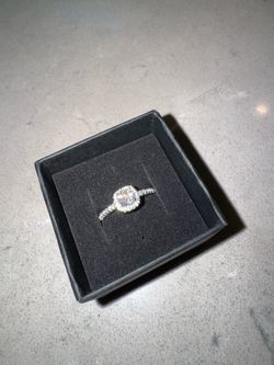 0.5CT Moissanite Square Halo Ring