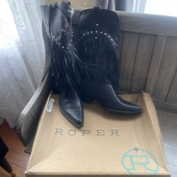 Boots , Women !! Black Fringe Boots!!…