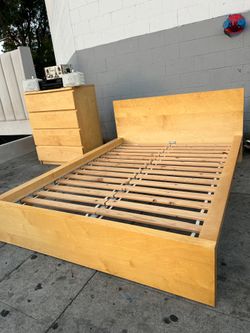 Full size bed frame