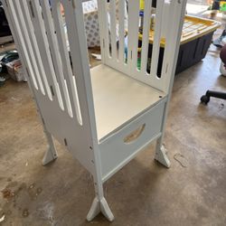 Learning Tower Foldable