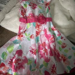 Little Girls Flower Dress Size 6