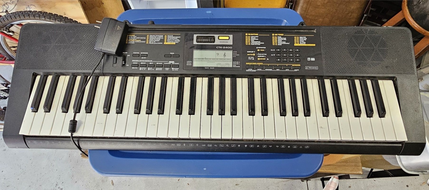 Casio CTK-2400 Keyboard