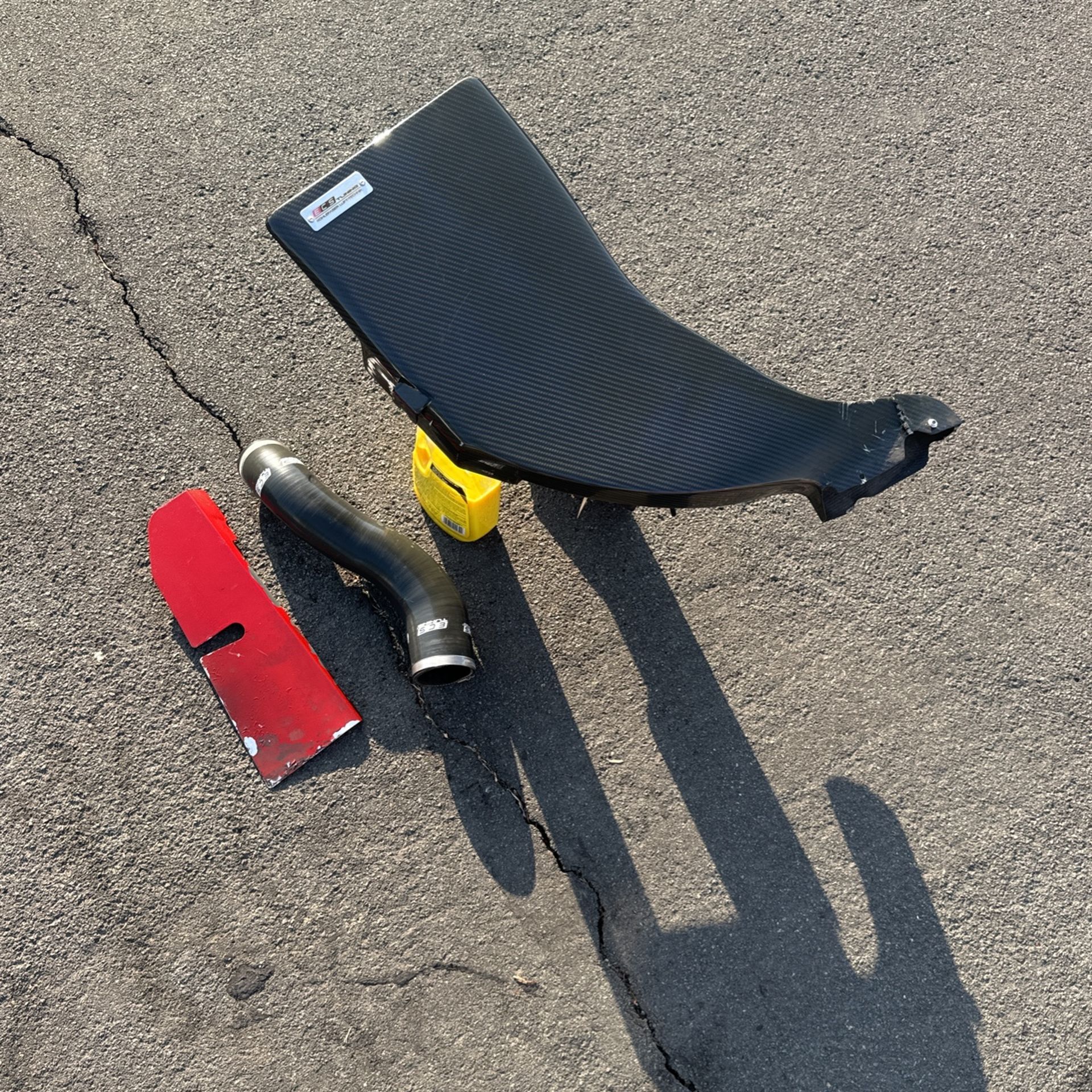 Audi B7 A4 2.0T ECS Tuning Kohlefaster Luft-Technik Carbon Fiber Intake System