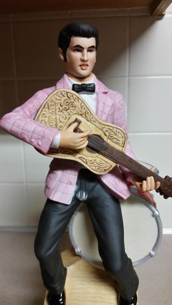 Elvis limited edition McCormick Whiskey decanter with music box.