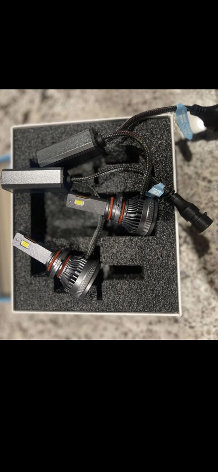9006 LED Bulbs, 33000 Lumens 900% Brighter Than OEM, S7S Wireless HB4 LED Light Bulbs 6500K Cool White Plug and Play Halogen Replacement