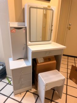 Small vanity