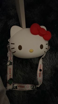 Super cute hello kitty purse