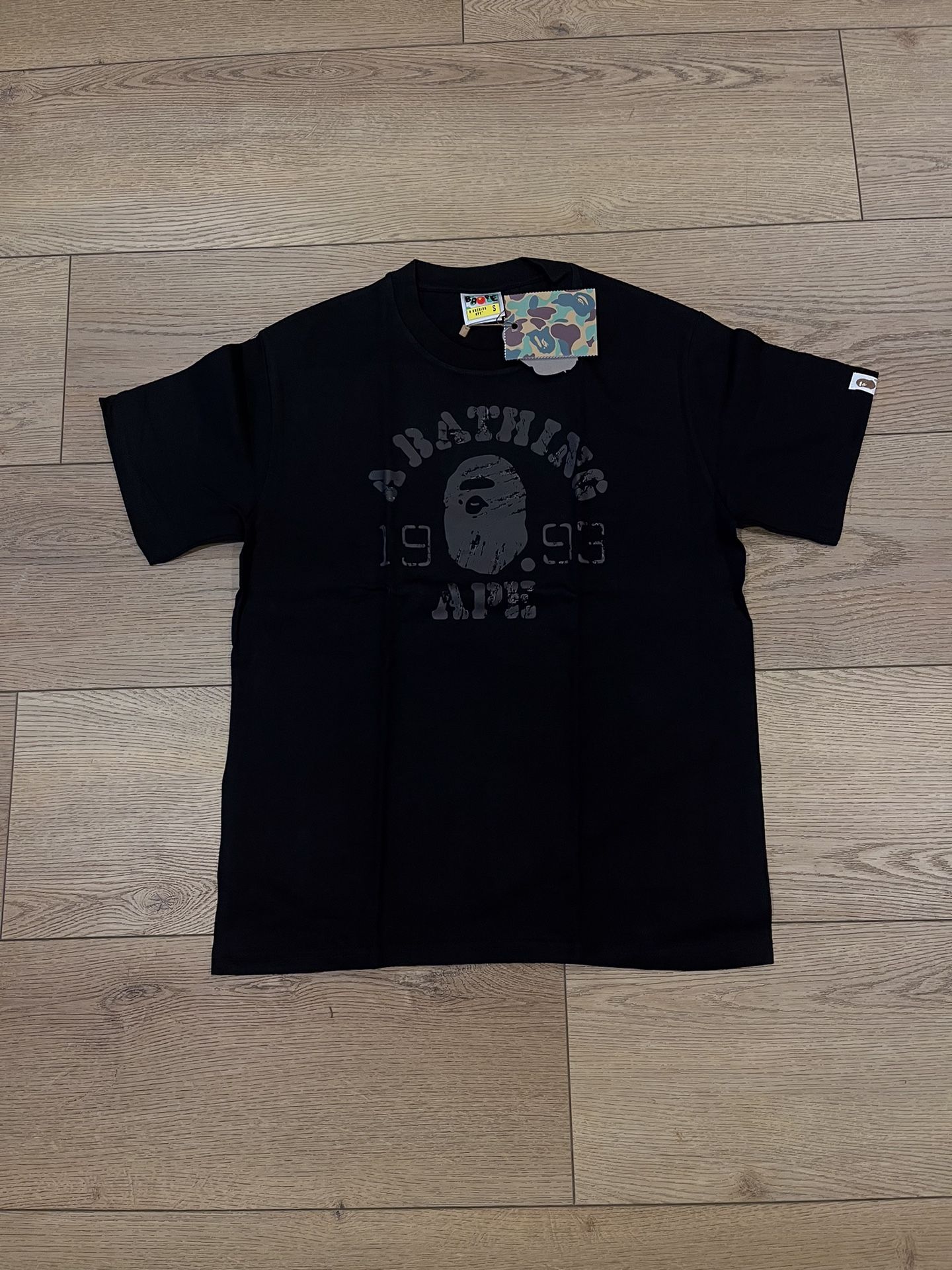 Bape Black Tee Shirt ( Sizes Large)