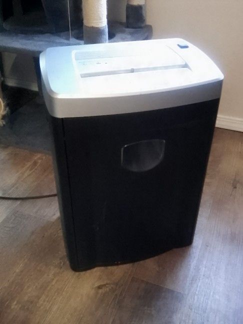 Followes Paper Shredder