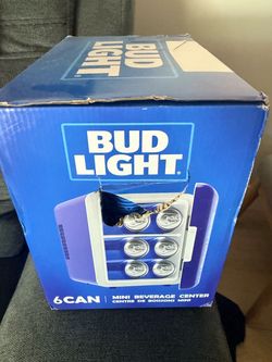 Bud Light 6 Can Mini Beverage Center Mini Fridge Cooler 4L NEW IN BOX