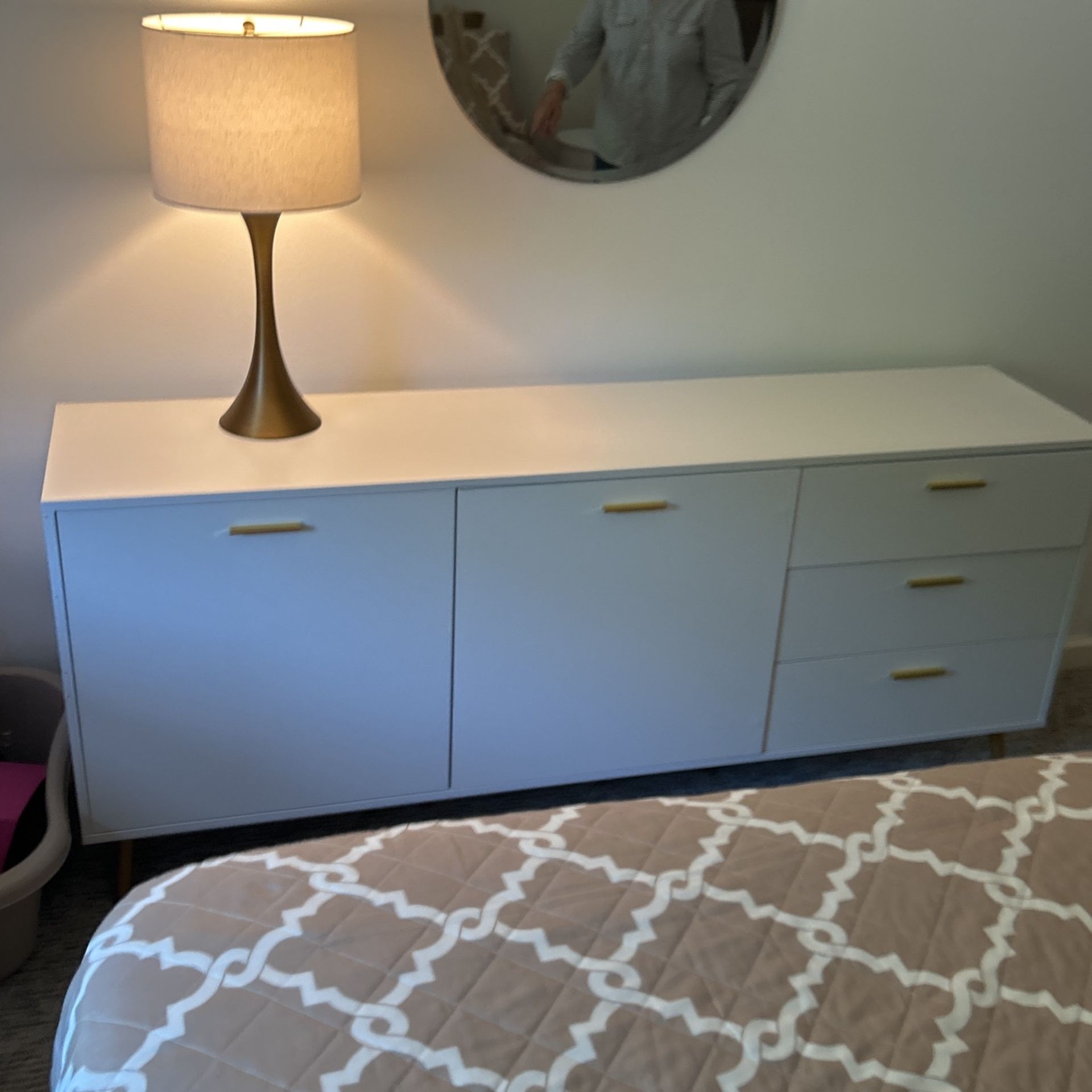 Sideboard