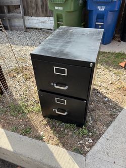 Curb Alert: File cabinet with hanging folders
