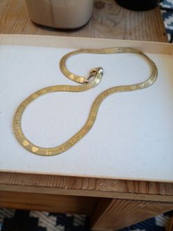 Herringbone Chain