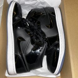 Air Jordan 1 Mid 